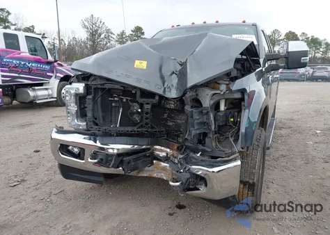 2017 Ford F-250 Lariat из США, поврежденный, VIN 1FT7X2B69HED38650